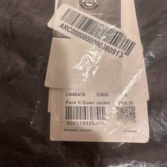 NWT Lululemon Pack It Down Jacket Incognito Grey $198 - Size 4 - Picture 8 of 8